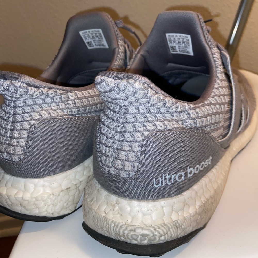 Ultra boost 4.0 size 13